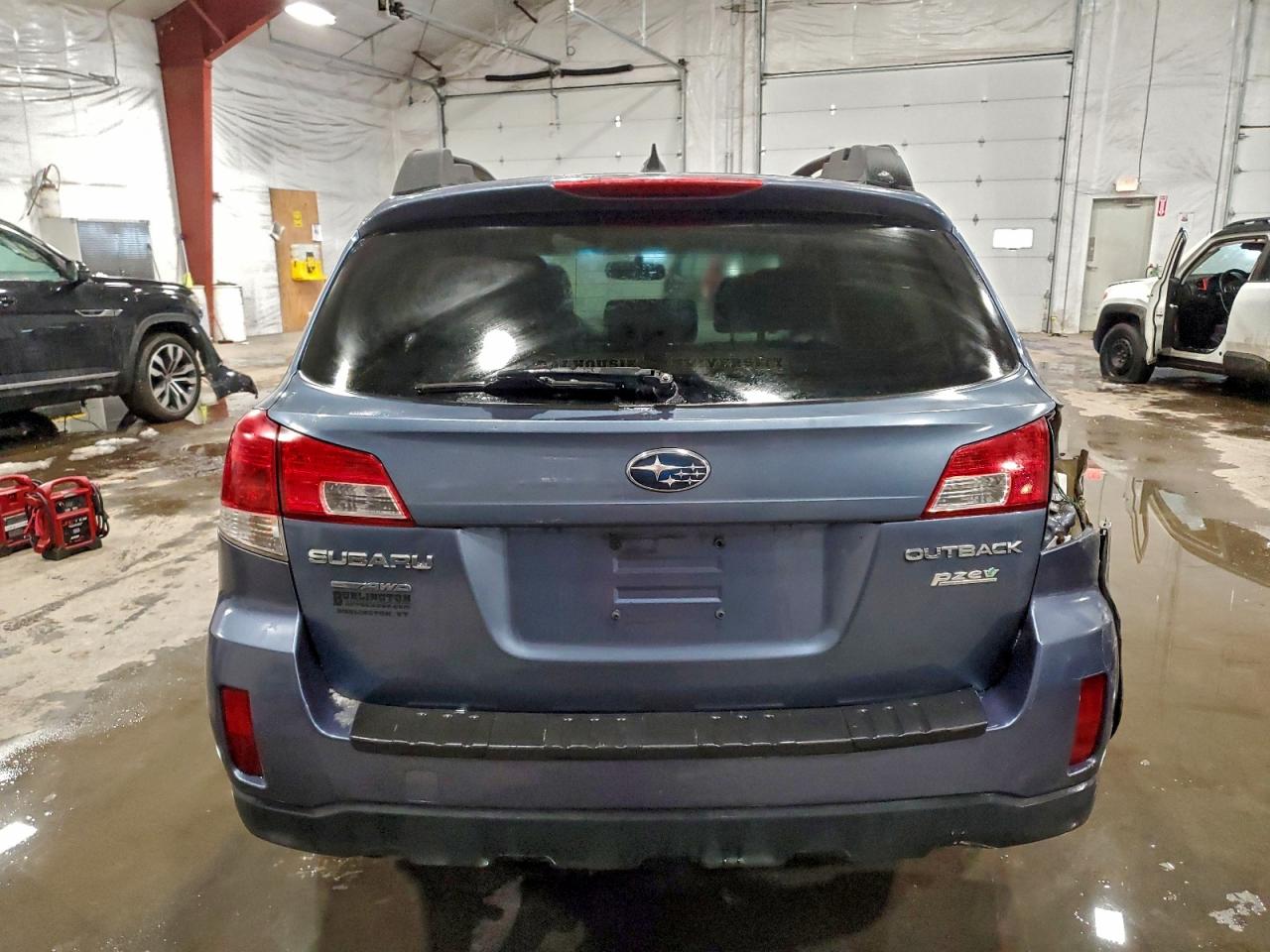 2014 SUBARU OUTBACK 2.5I PREMIUM photo 6