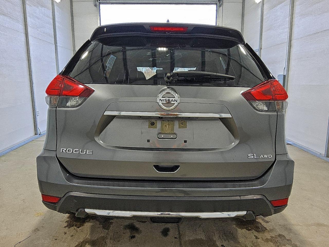 2017 NISSAN ROGUE S photo 6