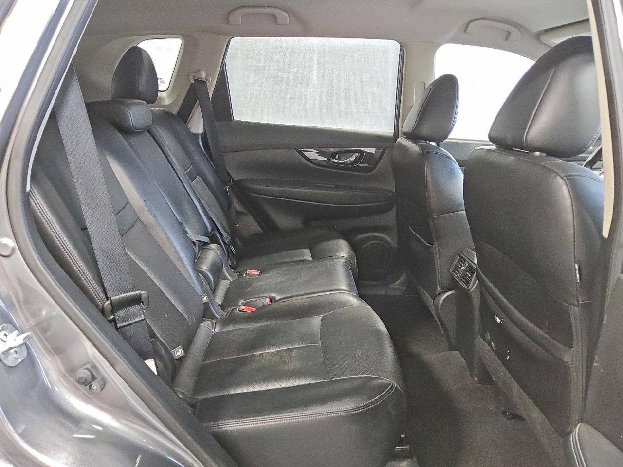 2017 NISSAN ROGUE S photo 11