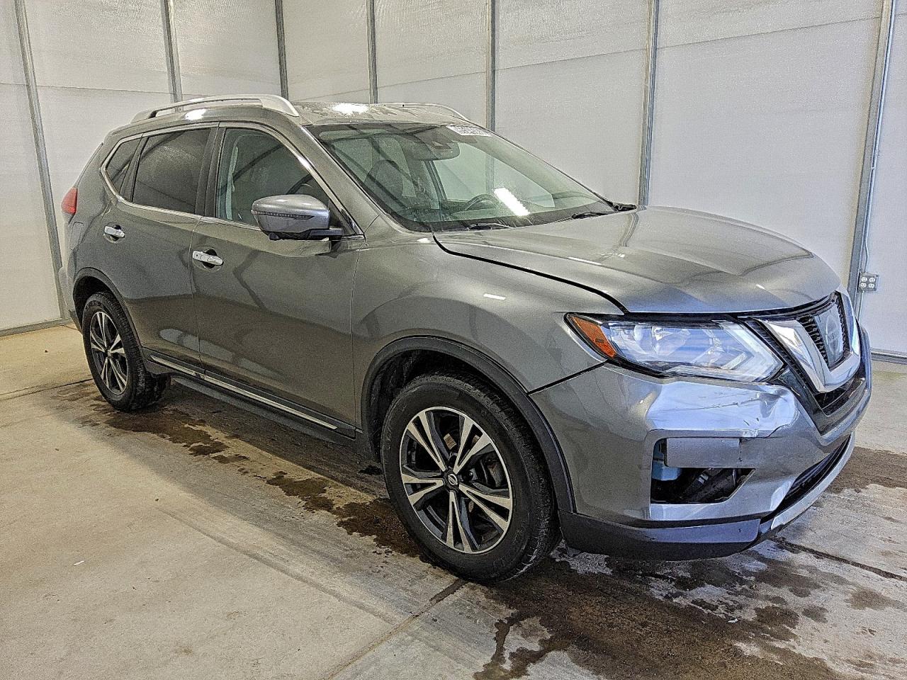 2017 NISSAN ROGUE S photo 4