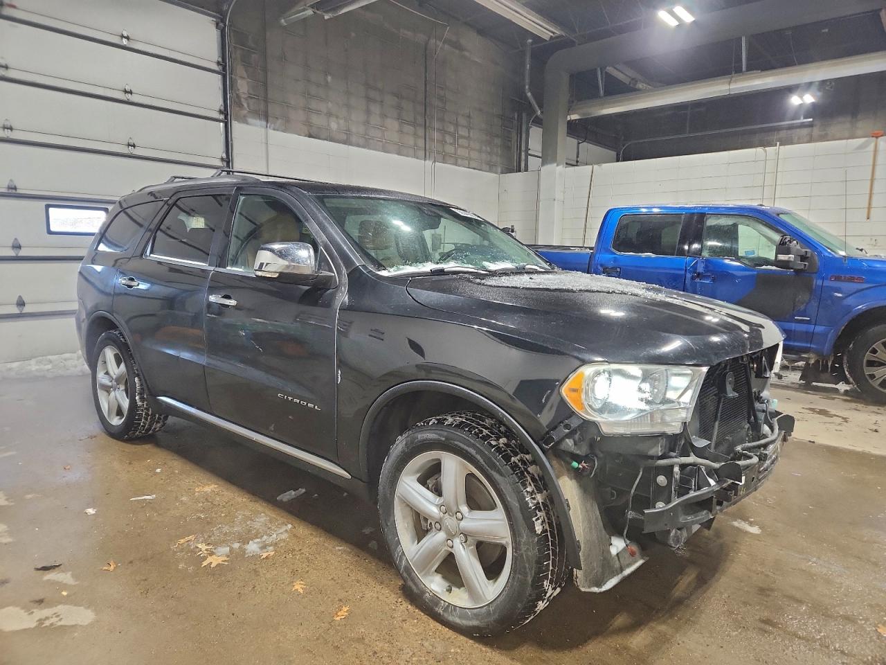 2013 DODGE DURANGO CITADEL photo 4