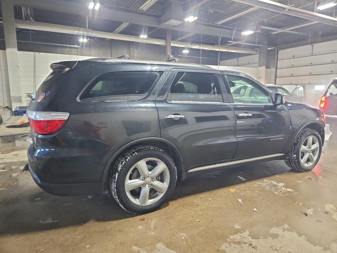 2013 DODGE DURANGO CITADEL photo 3