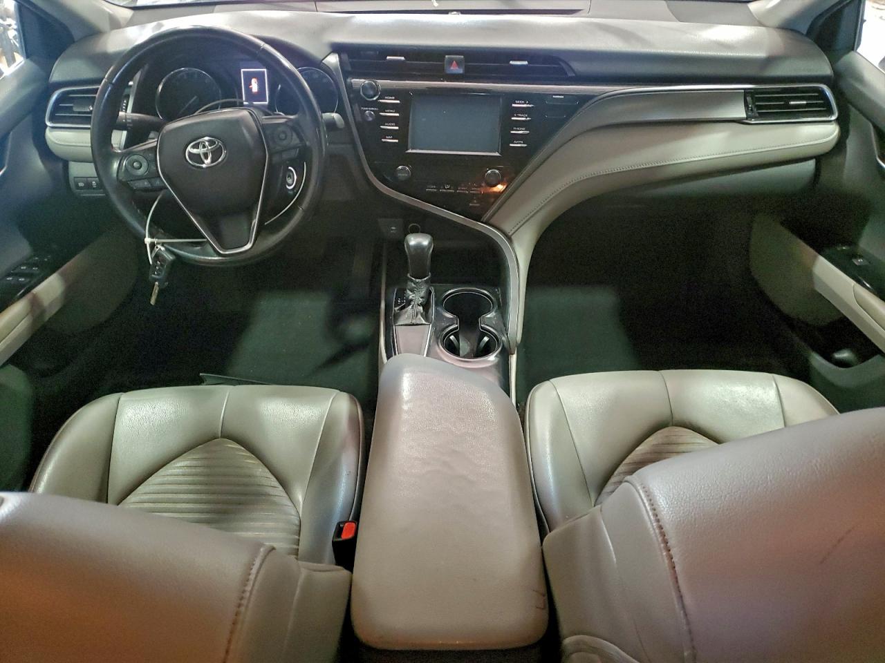 2019 TOYOTA CAMRY L photo 15