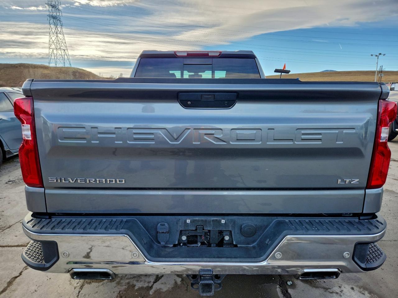 2019 CHEVROLET SILVERADO K1500 LTZ photo 6