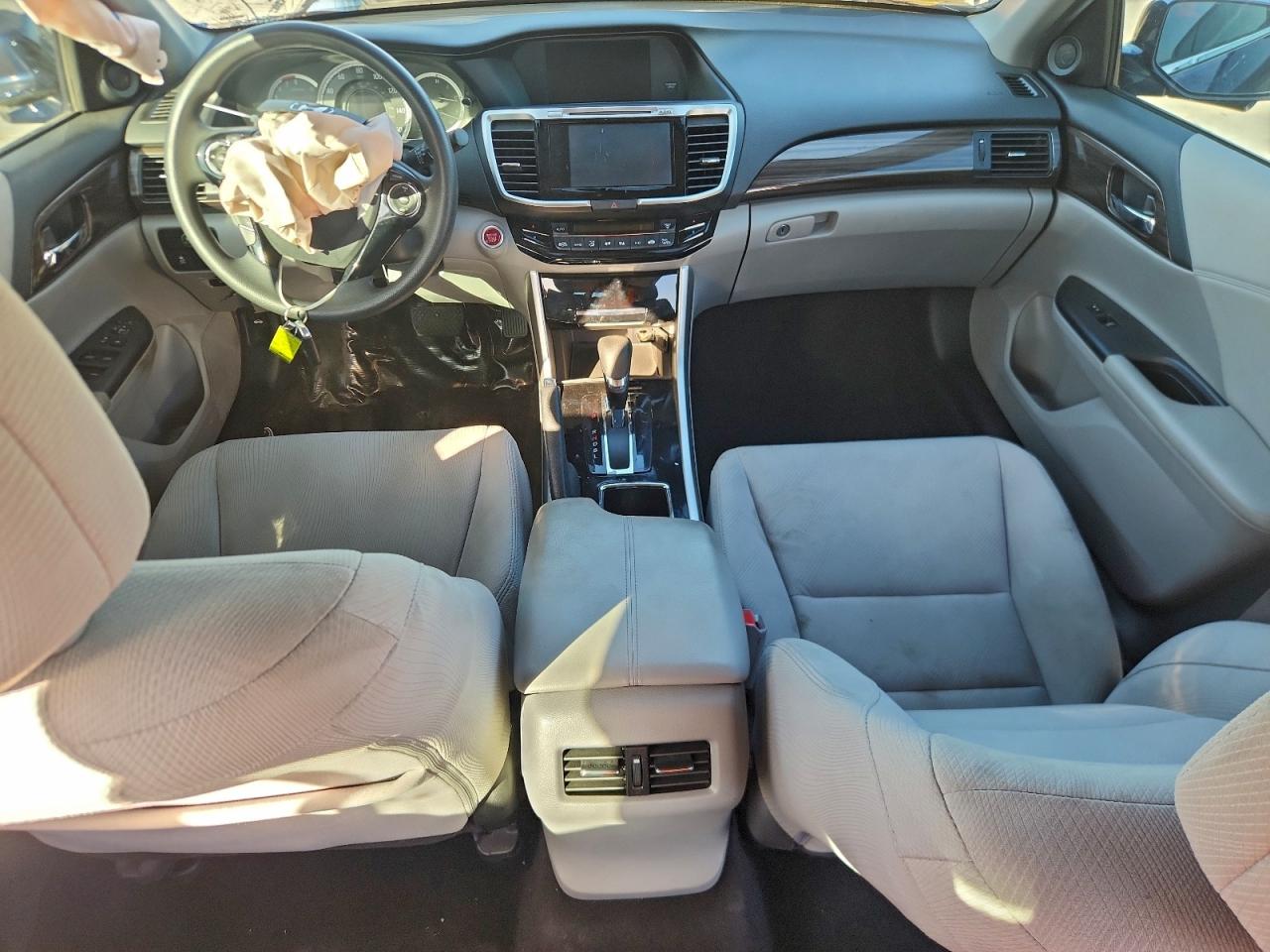 2016 HONDA ACCORD EX photo 15