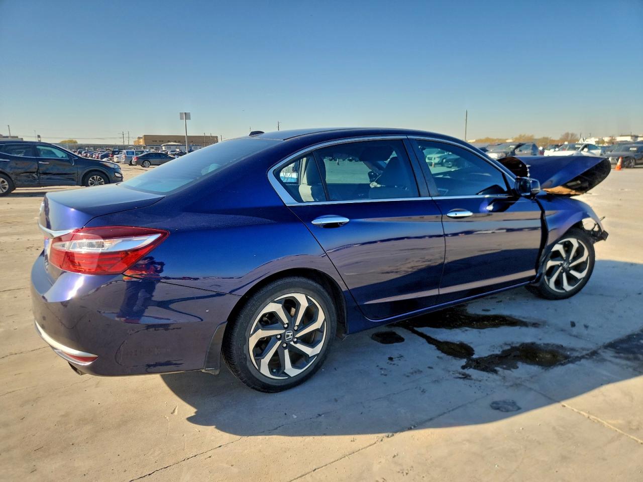 2016 HONDA ACCORD EX photo 5