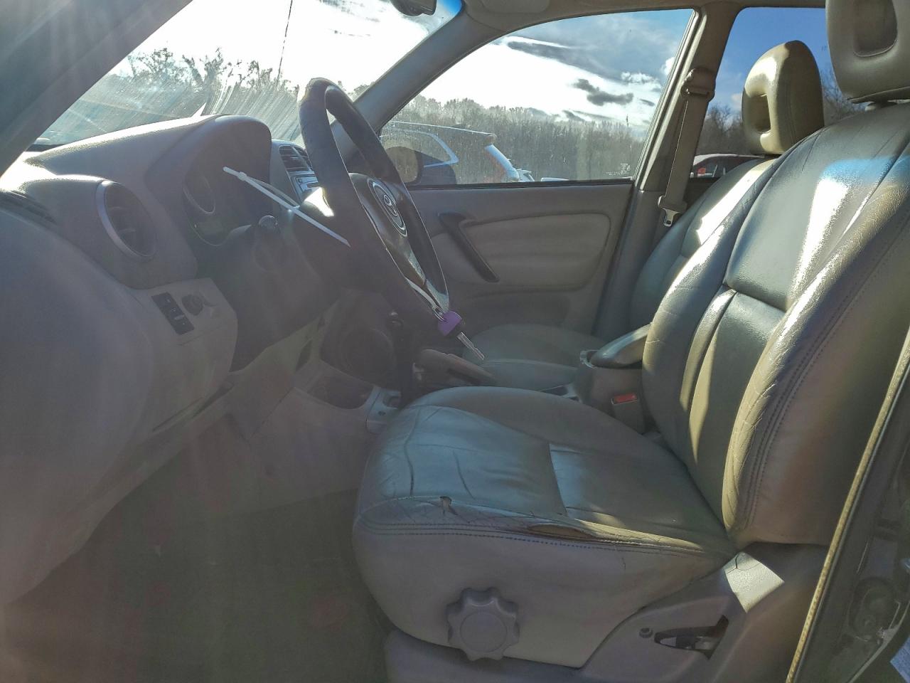 2003 TOYOTA RAV4 photo 13