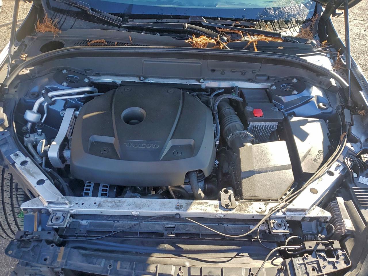2019 VOLVO XC60 T6 MOMENTUM photo 23