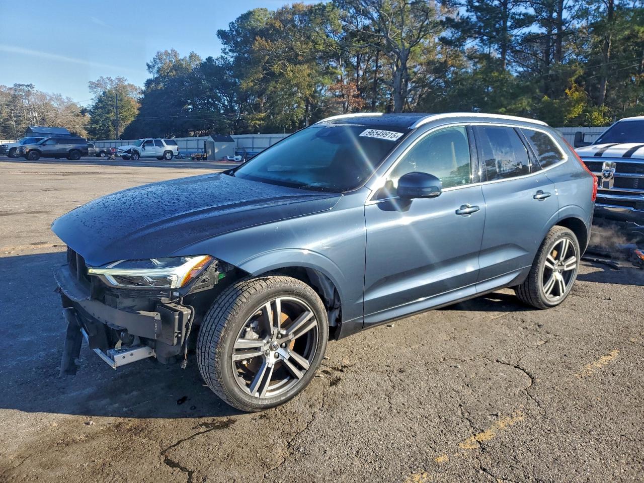 2019 VOLVO XC60