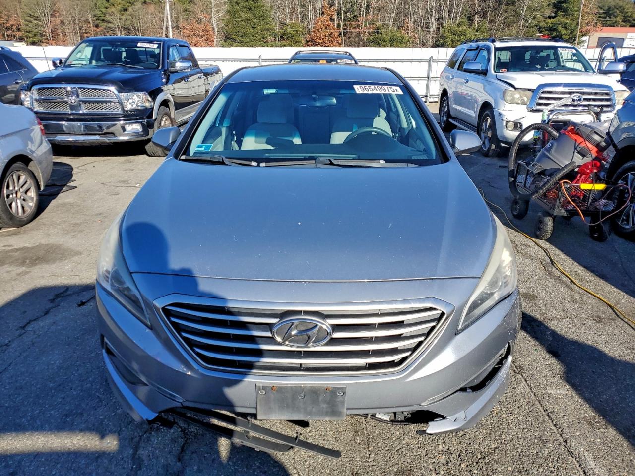 2015 HYUNDAI SONATA SE photo 5