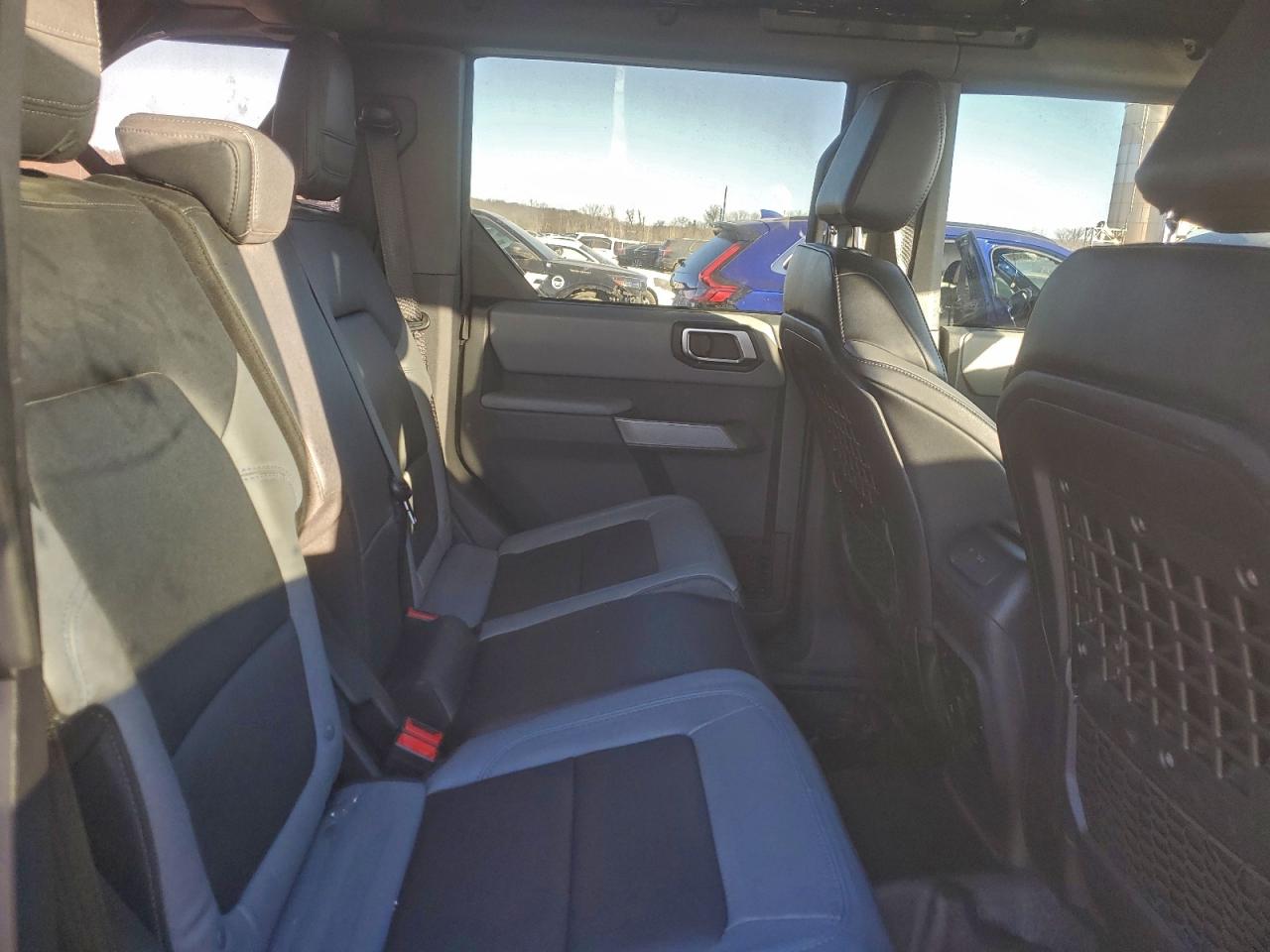 2023 FORD BRONCO BASE photo 11