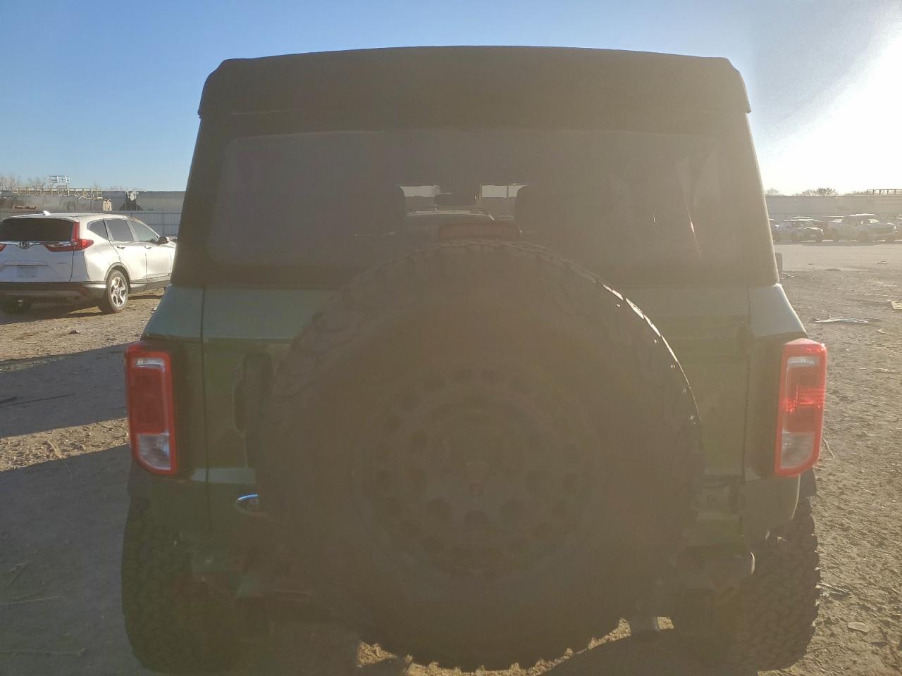 2023 FORD BRONCO BASE photo 6