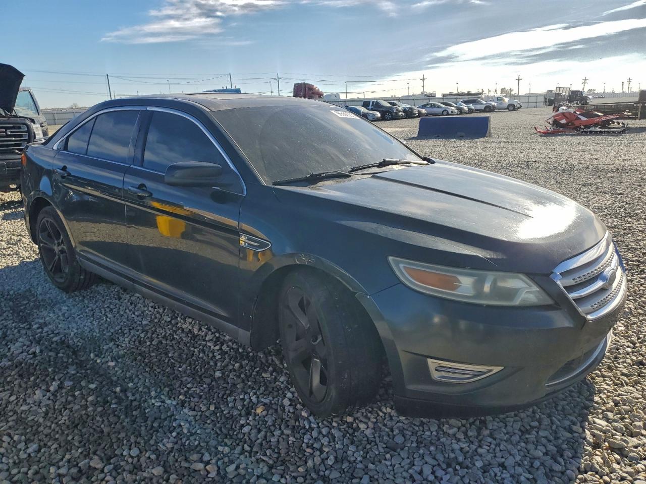 2010 FORD TAURUS SHO photo 4