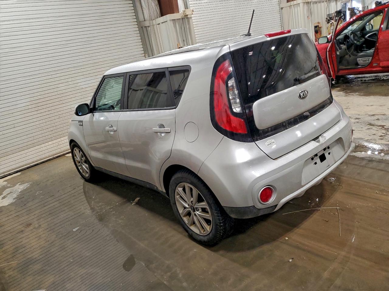 2018 KIA SOUL + photo 2