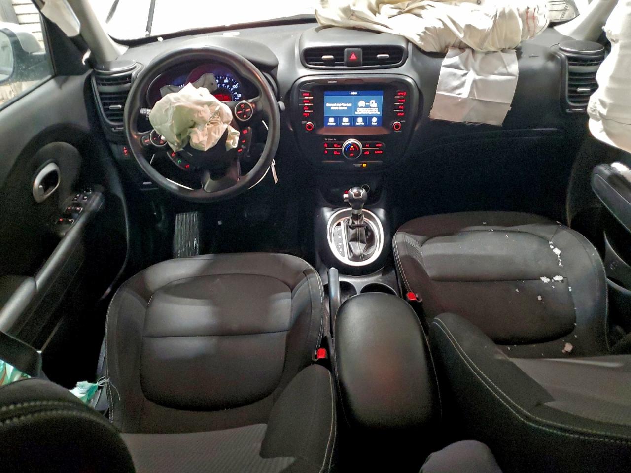 2018 KIA SOUL + photo 8