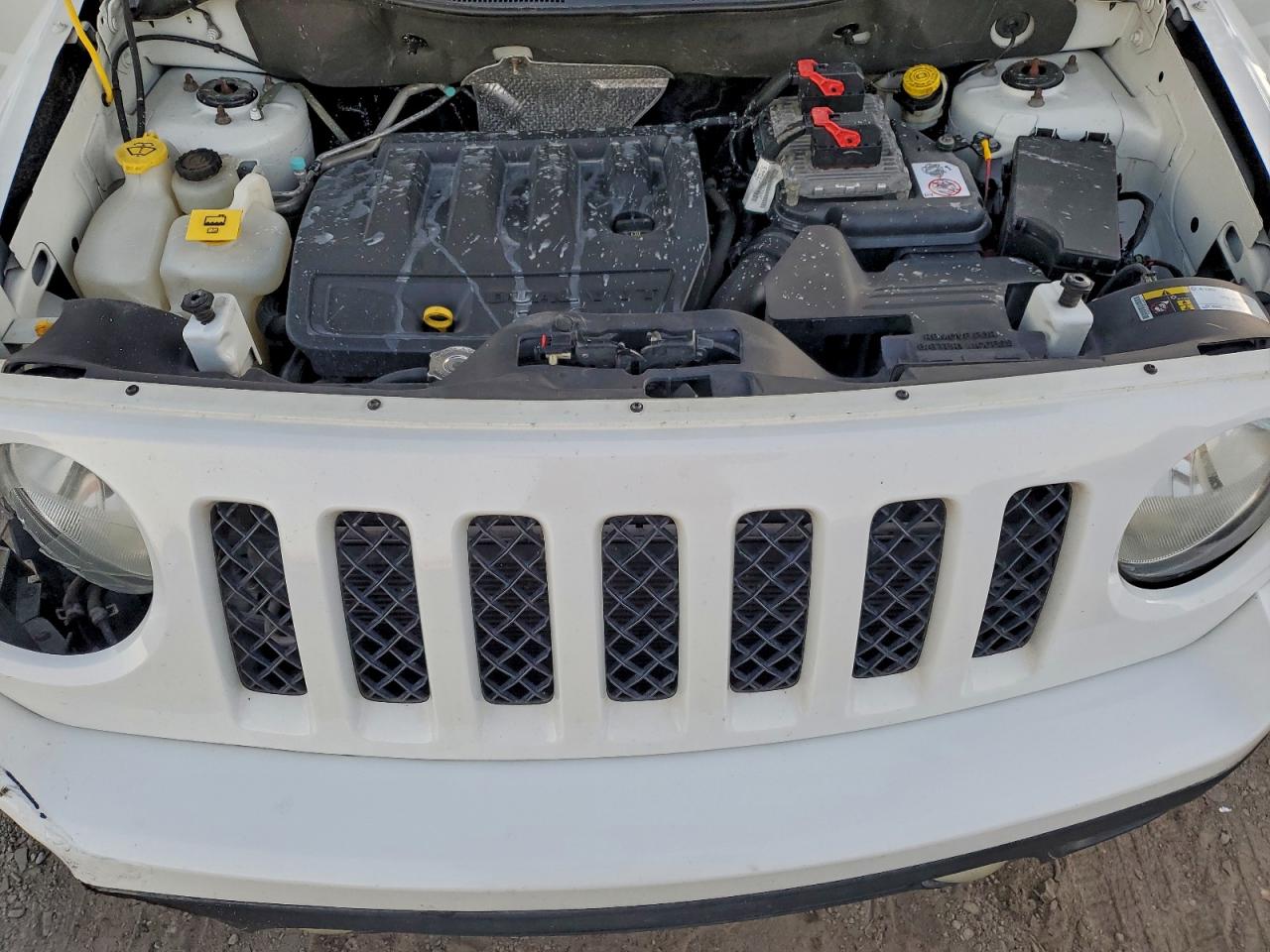 2014 JEEP PATRIOT LATITUDE photo 12