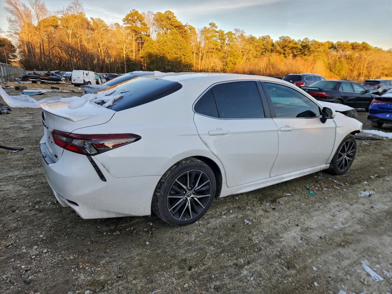 2024 TOYOTA CAMRY SE NIGHT SHADE photo 3