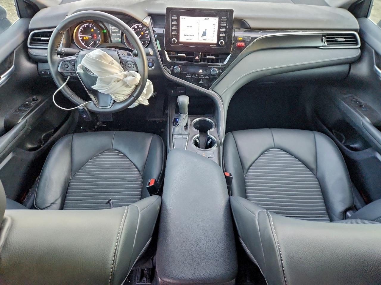 2024 TOYOTA CAMRY SE NIGHT SHADE photo 8