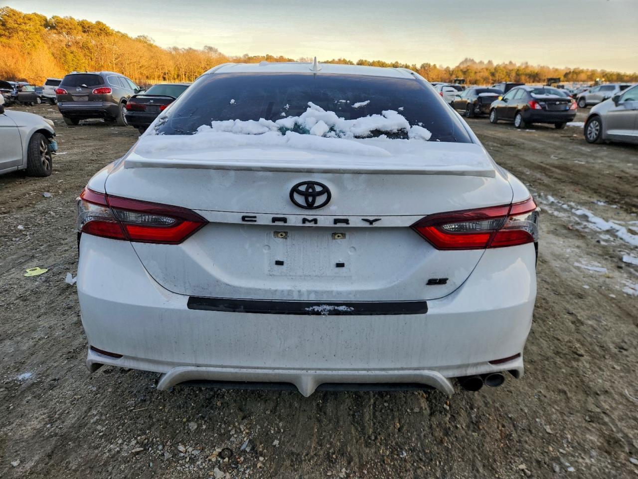 2024 TOYOTA CAMRY SE NIGHT SHADE photo 6