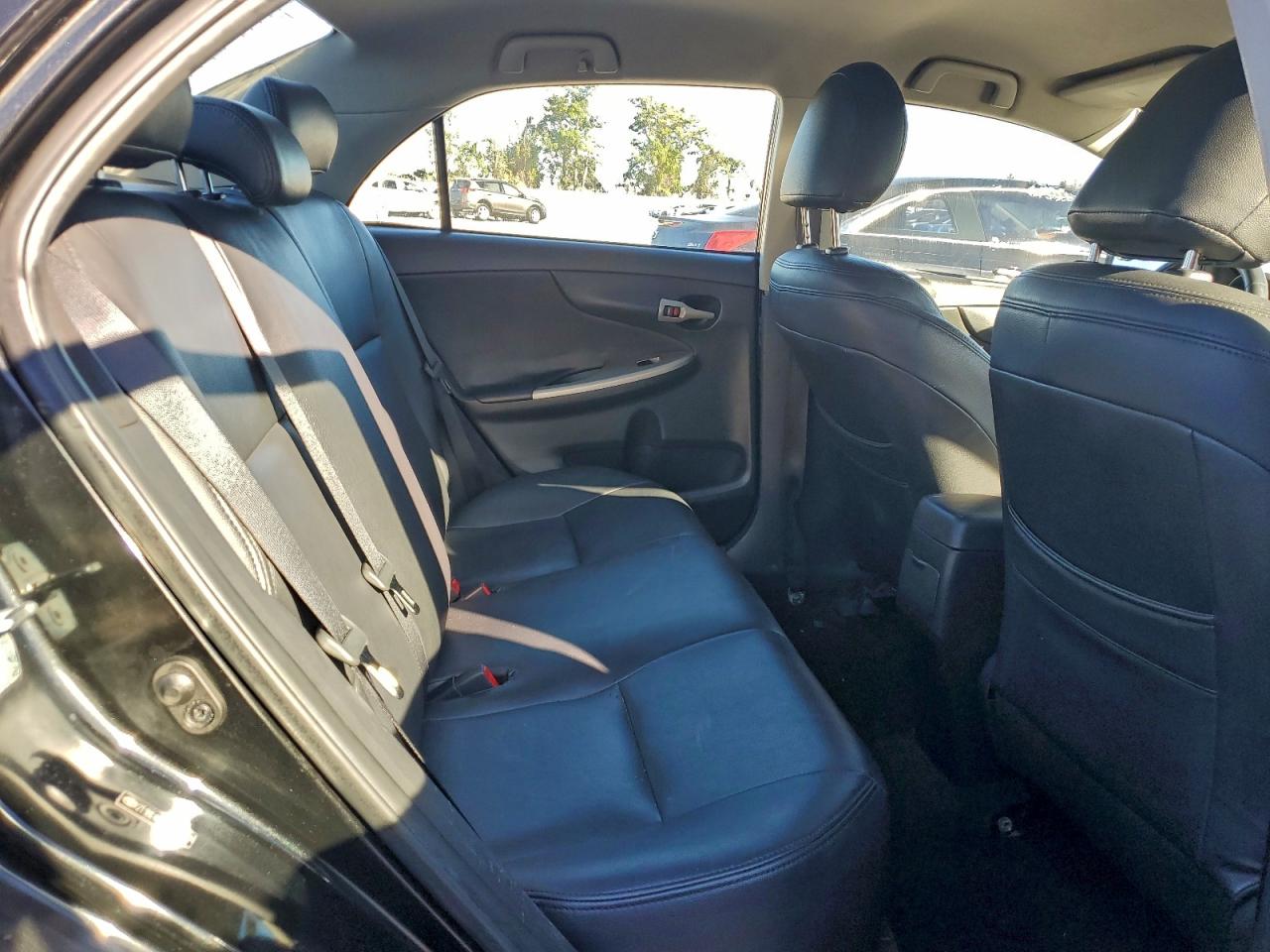 2009 TOYOTA COROLLA XRS photo 10