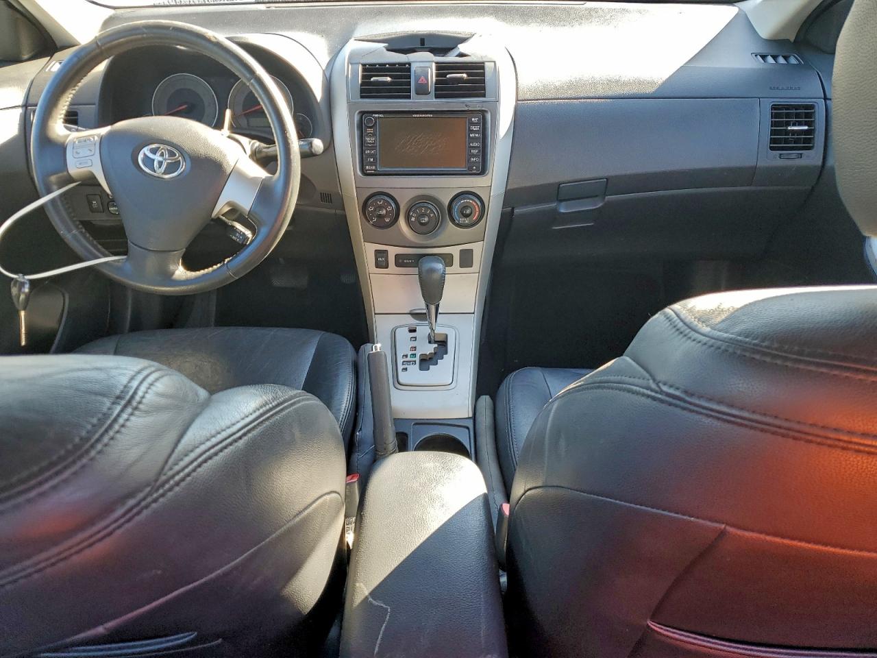 2009 TOYOTA COROLLA XRS photo 8