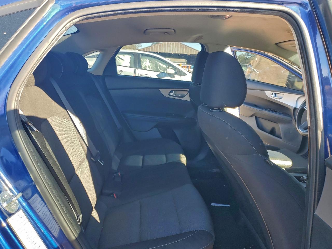 2023 KIA FORTE LX photo 10