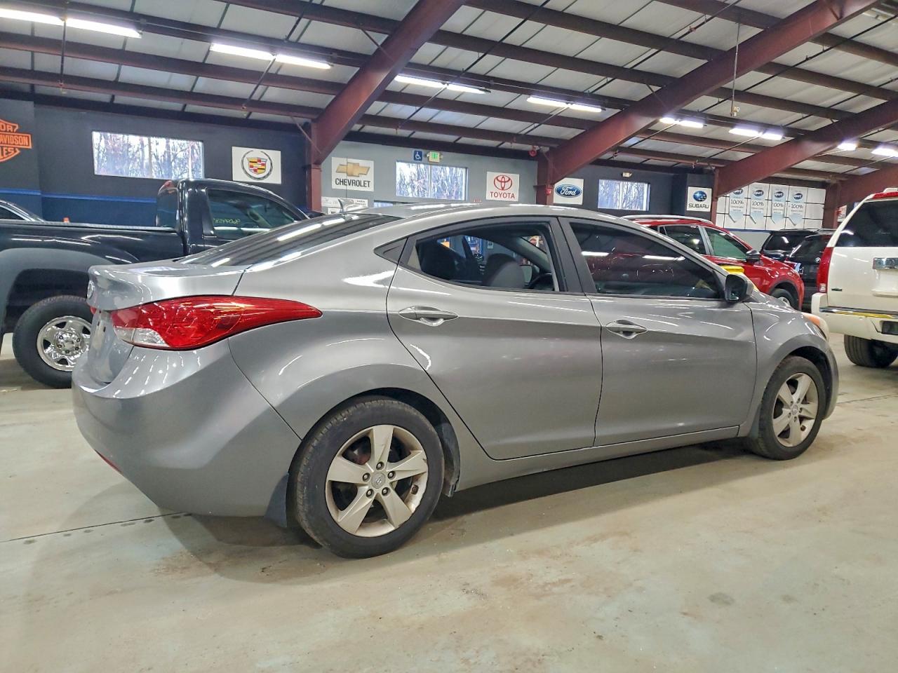 2013 HYUNDAI ELANTRA GLS photo 5