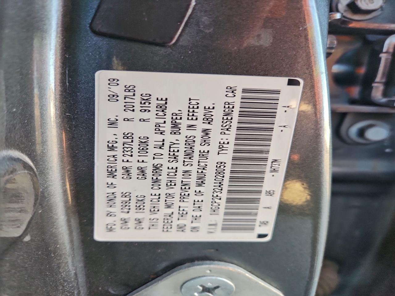 2010 HONDA ACCORD LX photo 23
