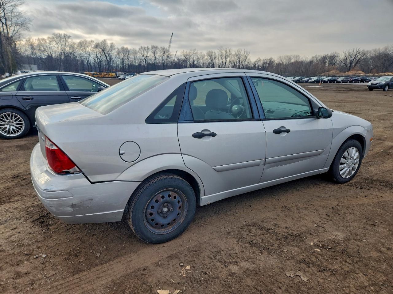 2006 FORD FOCUS ZX4 photo 5