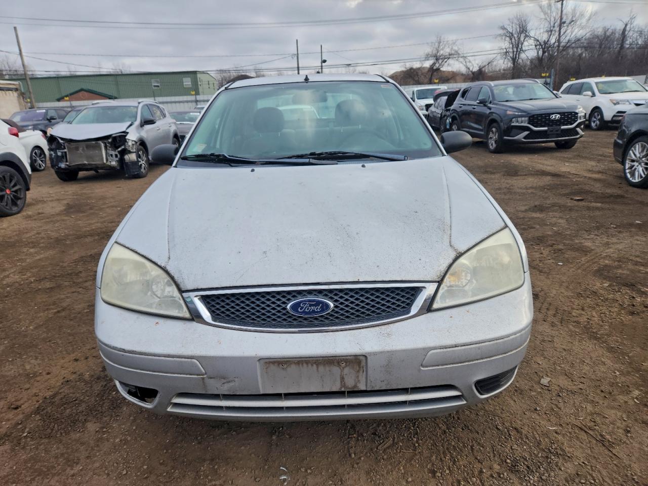 2006 FORD FOCUS ZX4 photo 9