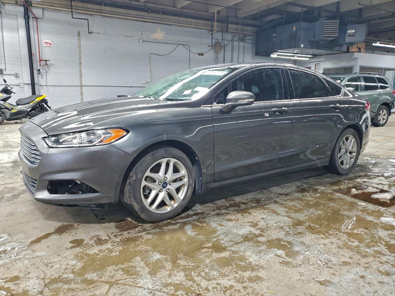 2016 FORD FUSION SE — FRONT END damage — photo 1