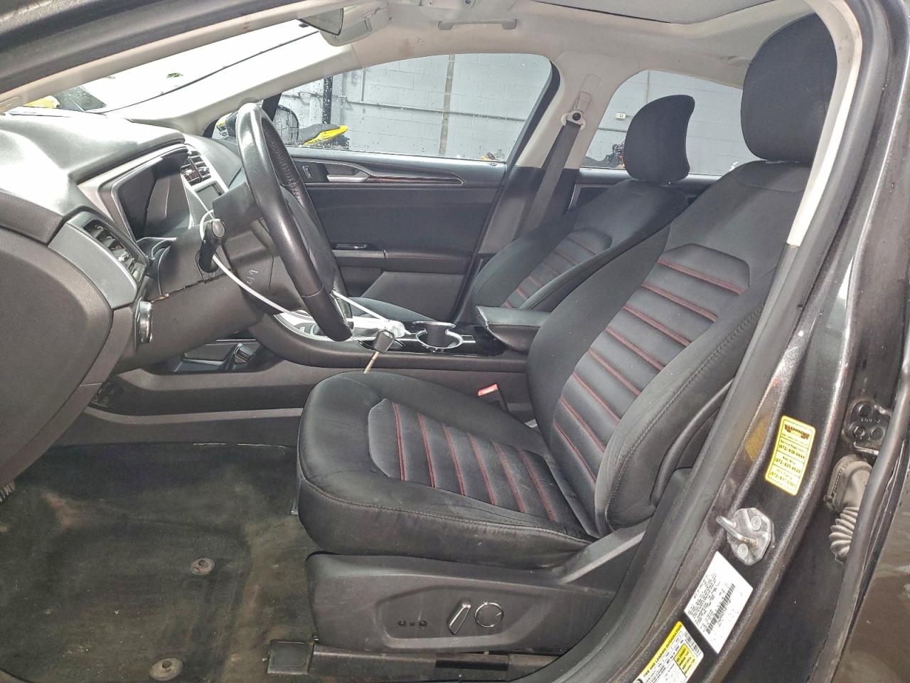 2016 FORD FUSION SE photo 7