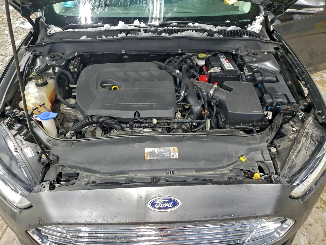 2016 FORD FUSION SE photo 11