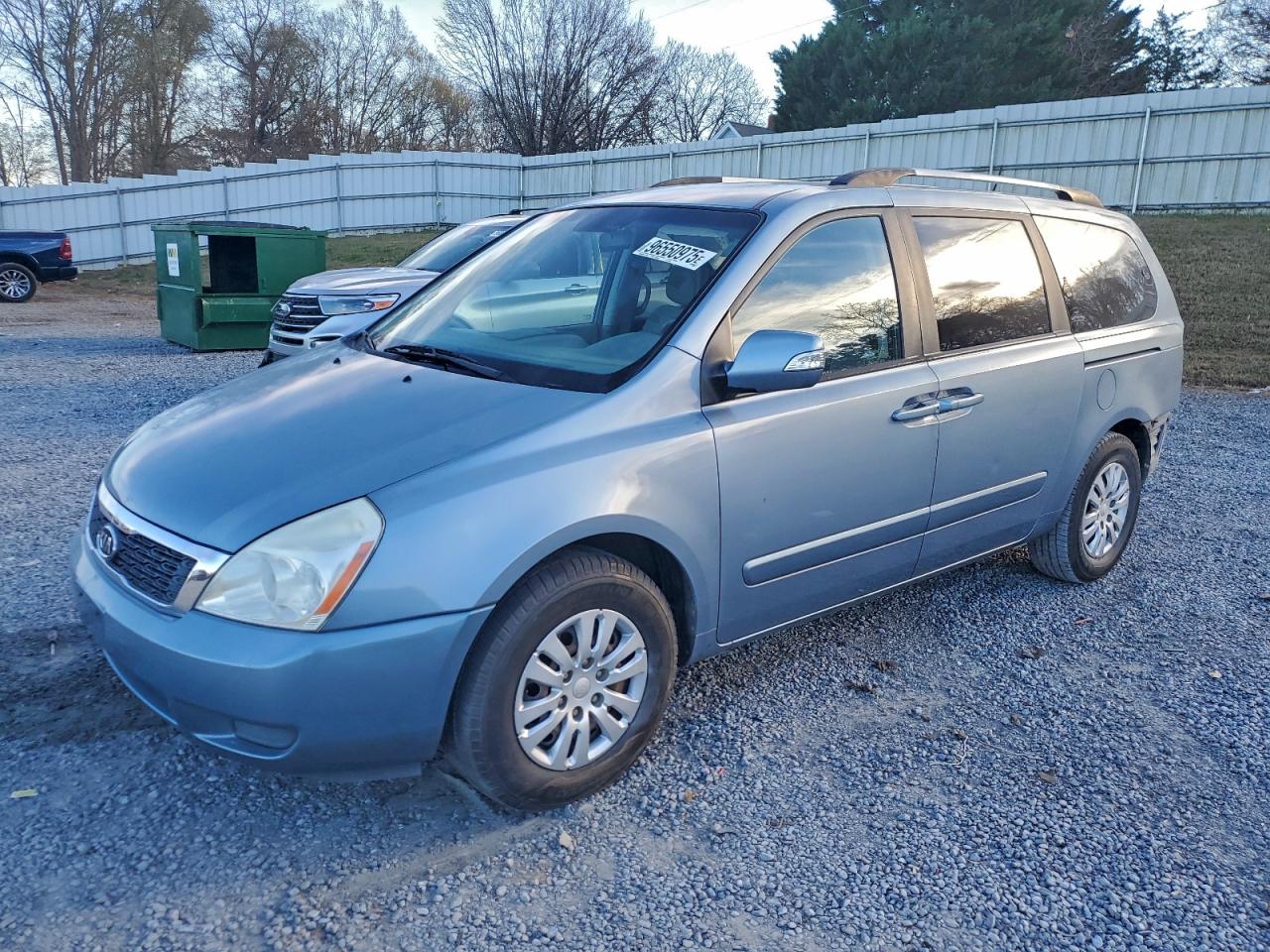 2012 KIA SEDONA