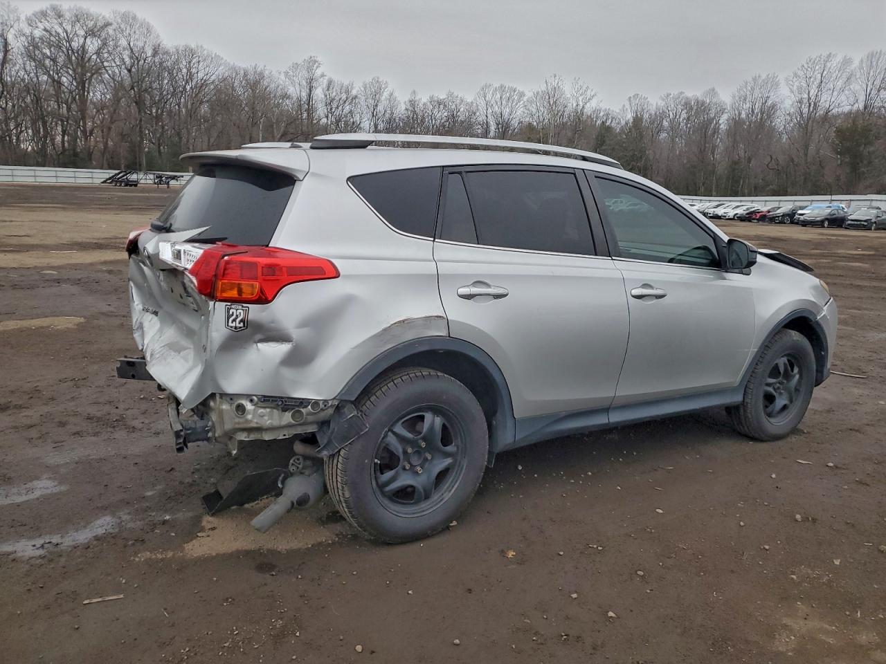 2013 TOYOTA RAV4 LE photo 3