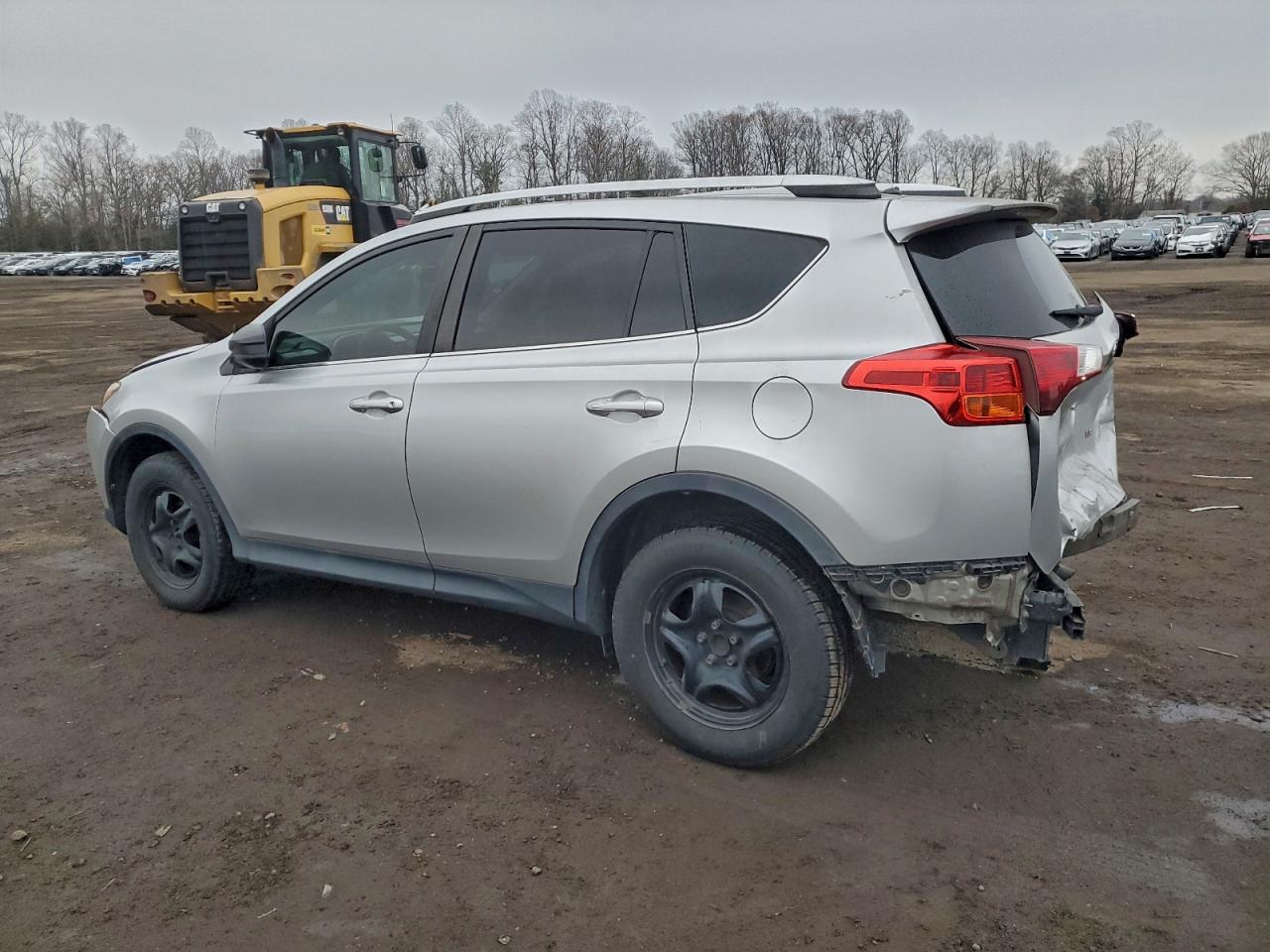 2013 TOYOTA RAV4 LE photo 2