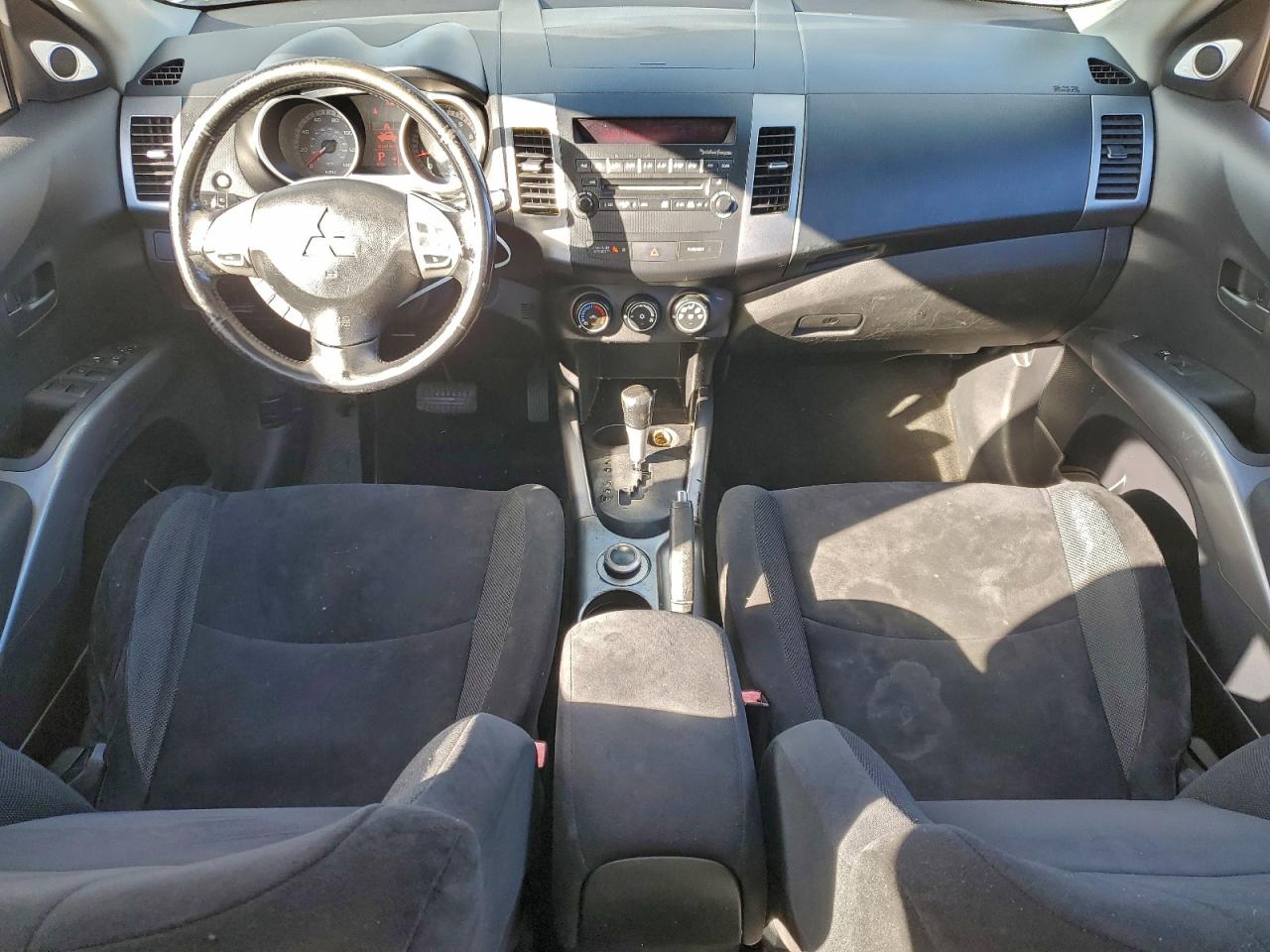 2007 MITSUBISHI OUTLANDER LS photo 8