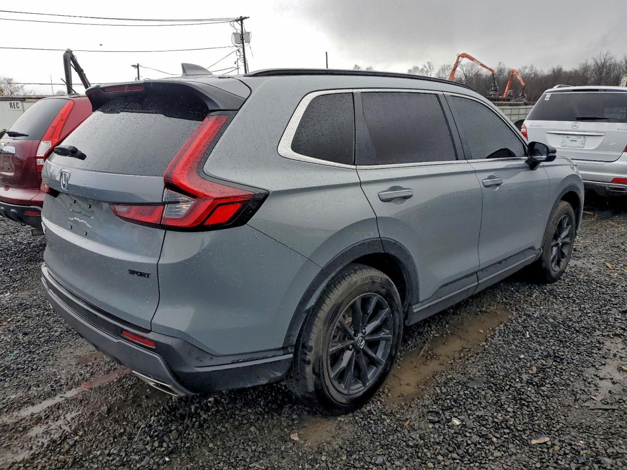 2025 HONDA CR-V SPORT photo 3