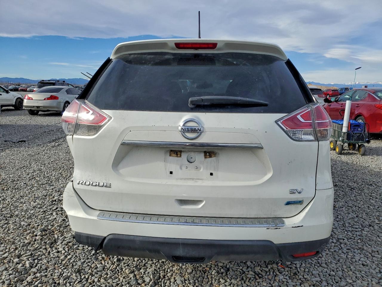 2014 NISSAN ROGUE S photo 6