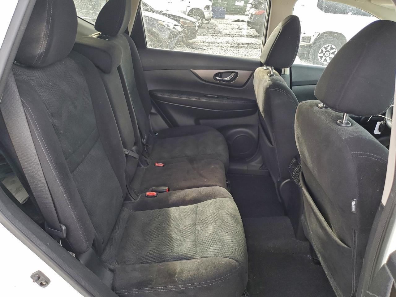 2014 NISSAN ROGUE S photo 11