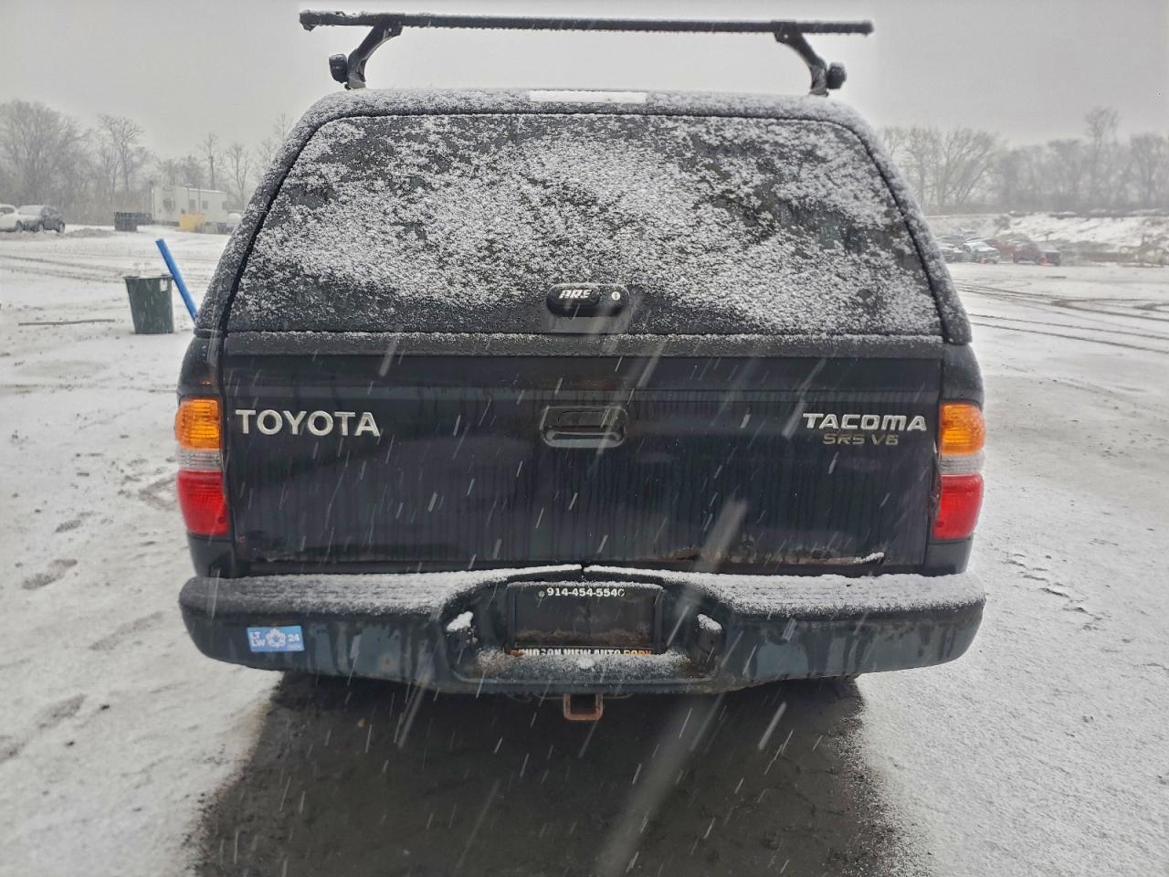 2002 TOYOTA TACOMA XTRACAB photo 6