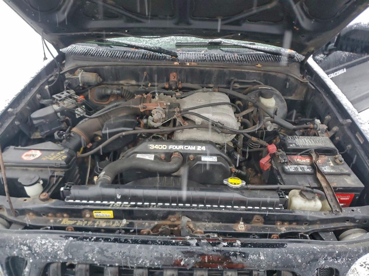 2002 TOYOTA TACOMA XTRACAB photo 11