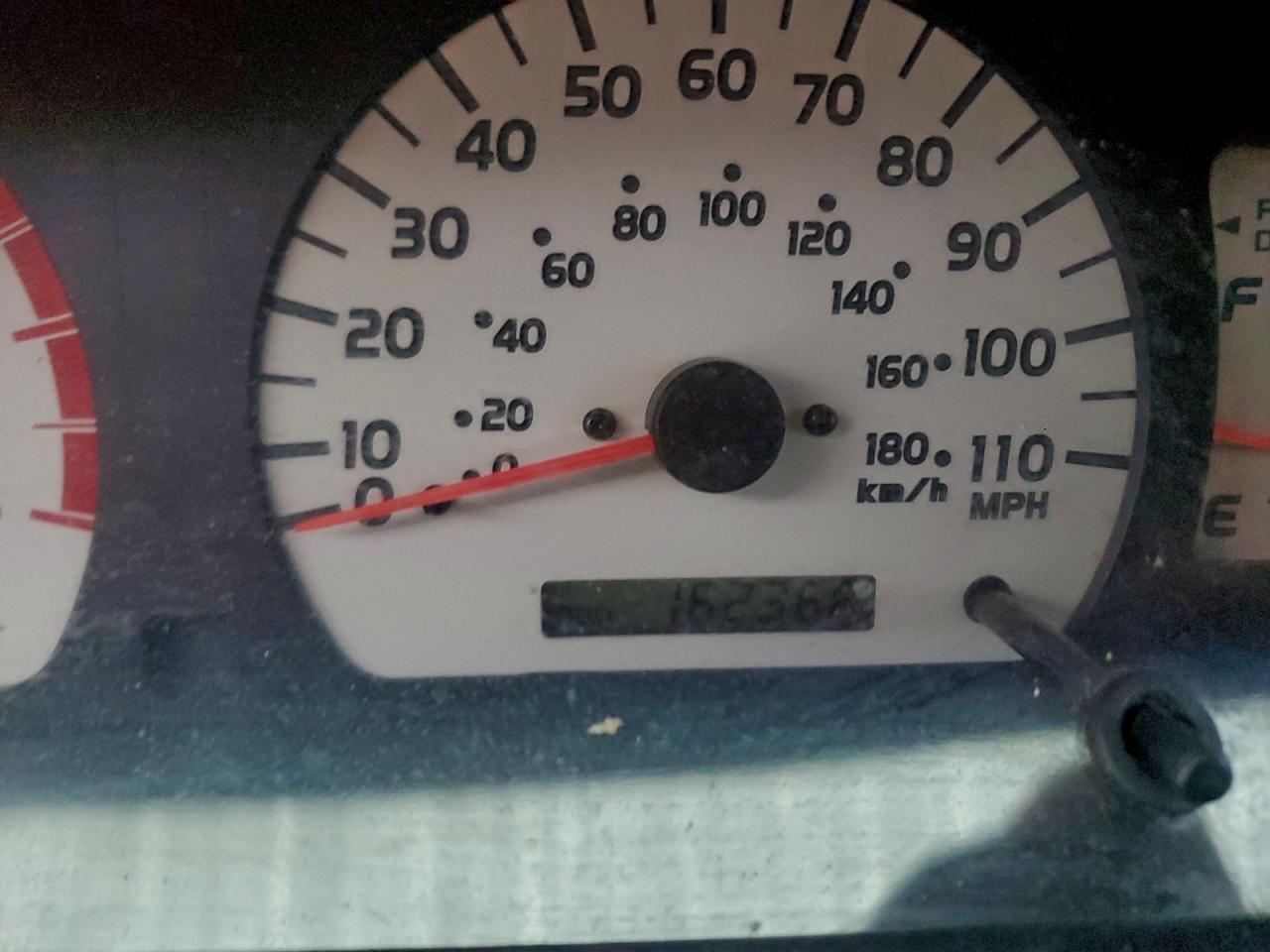 2002 TOYOTA TACOMA XTRACAB photo 9
