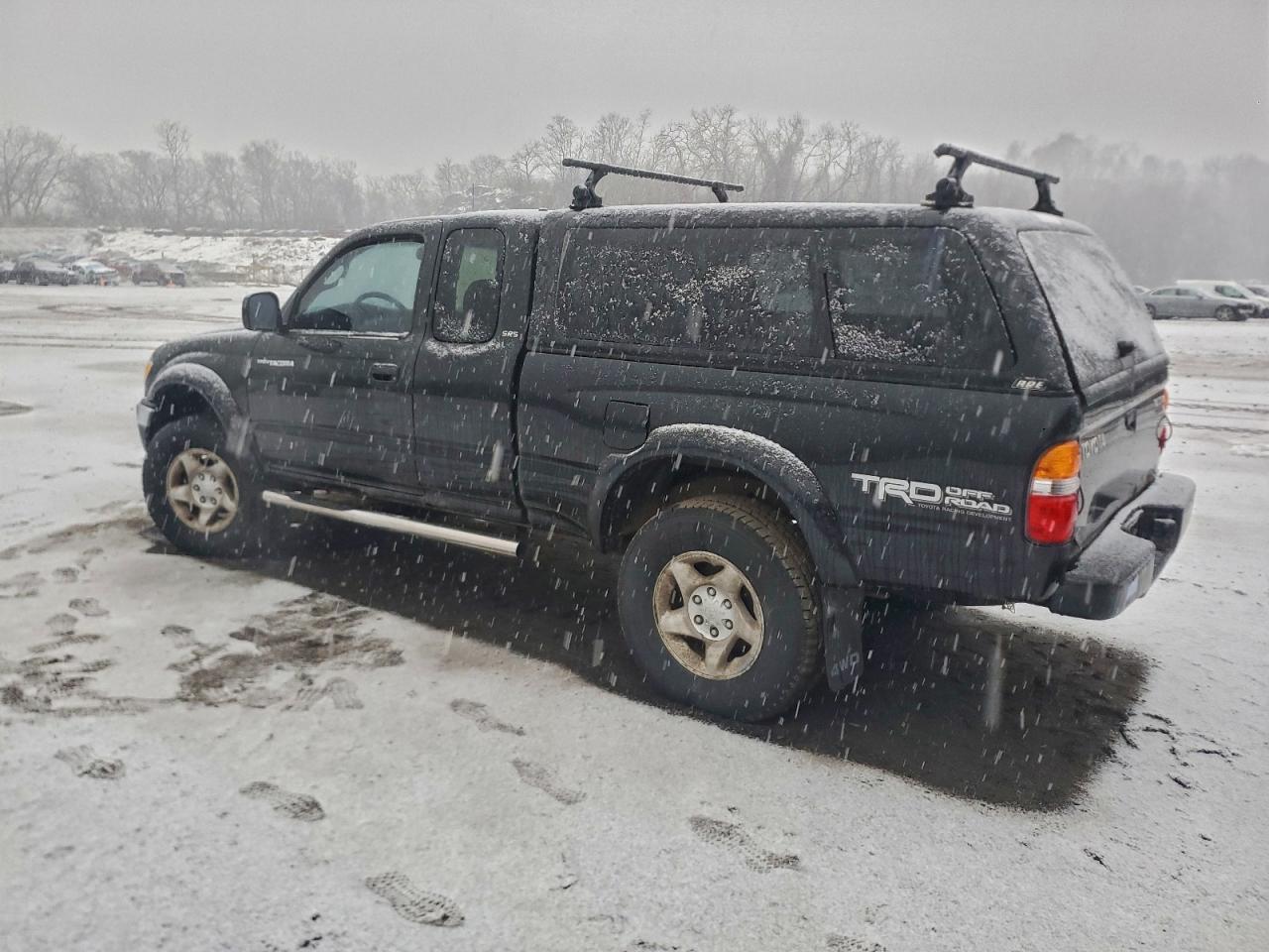 2002 TOYOTA TACOMA XTRACAB photo 2