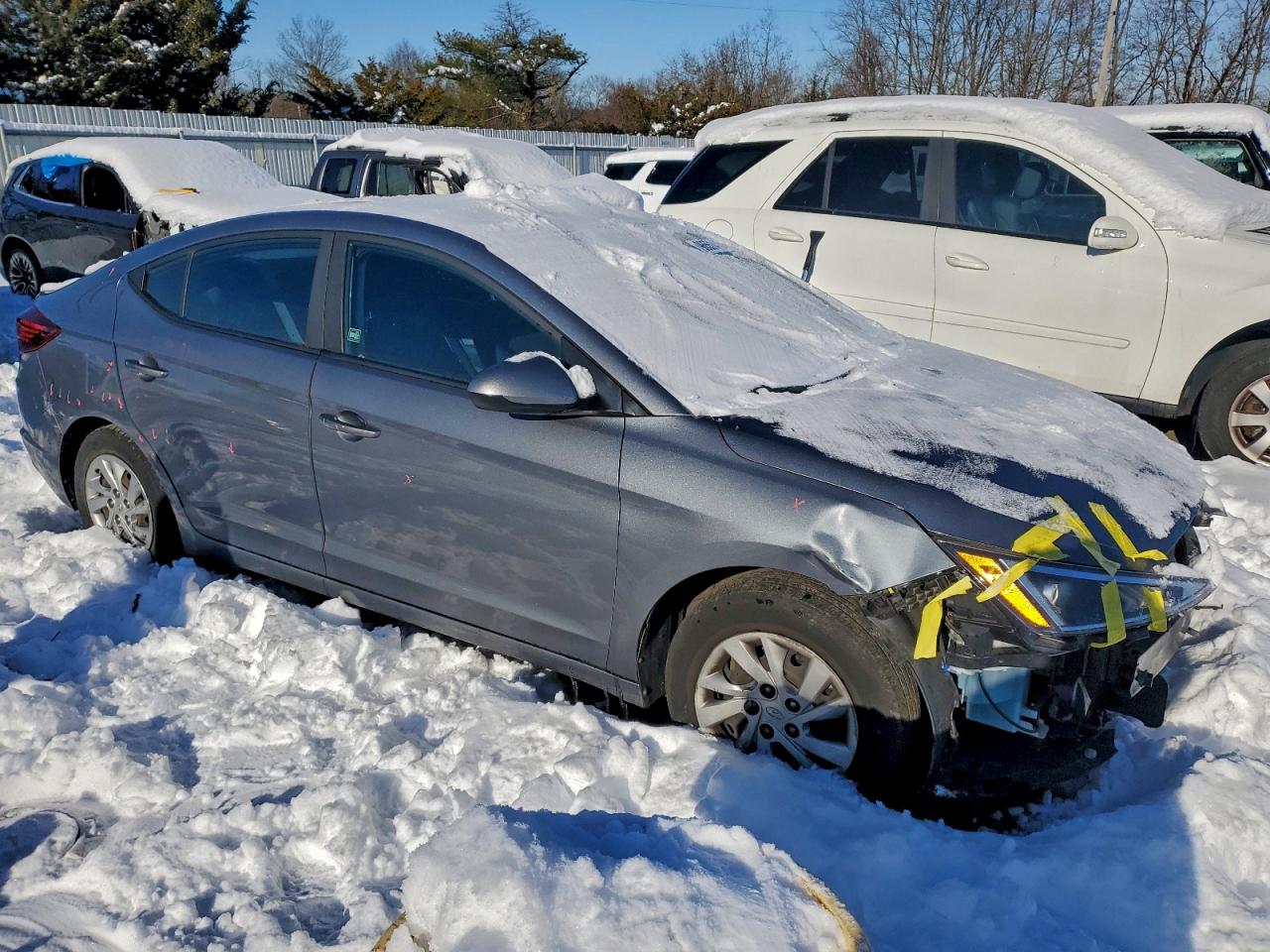 2019 HYUNDAI ELANTRA SE photo 4