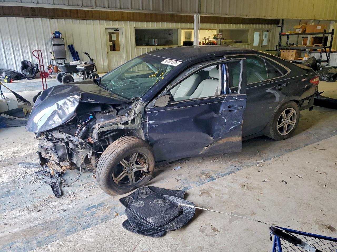 2017 TOYOTA CAMRY