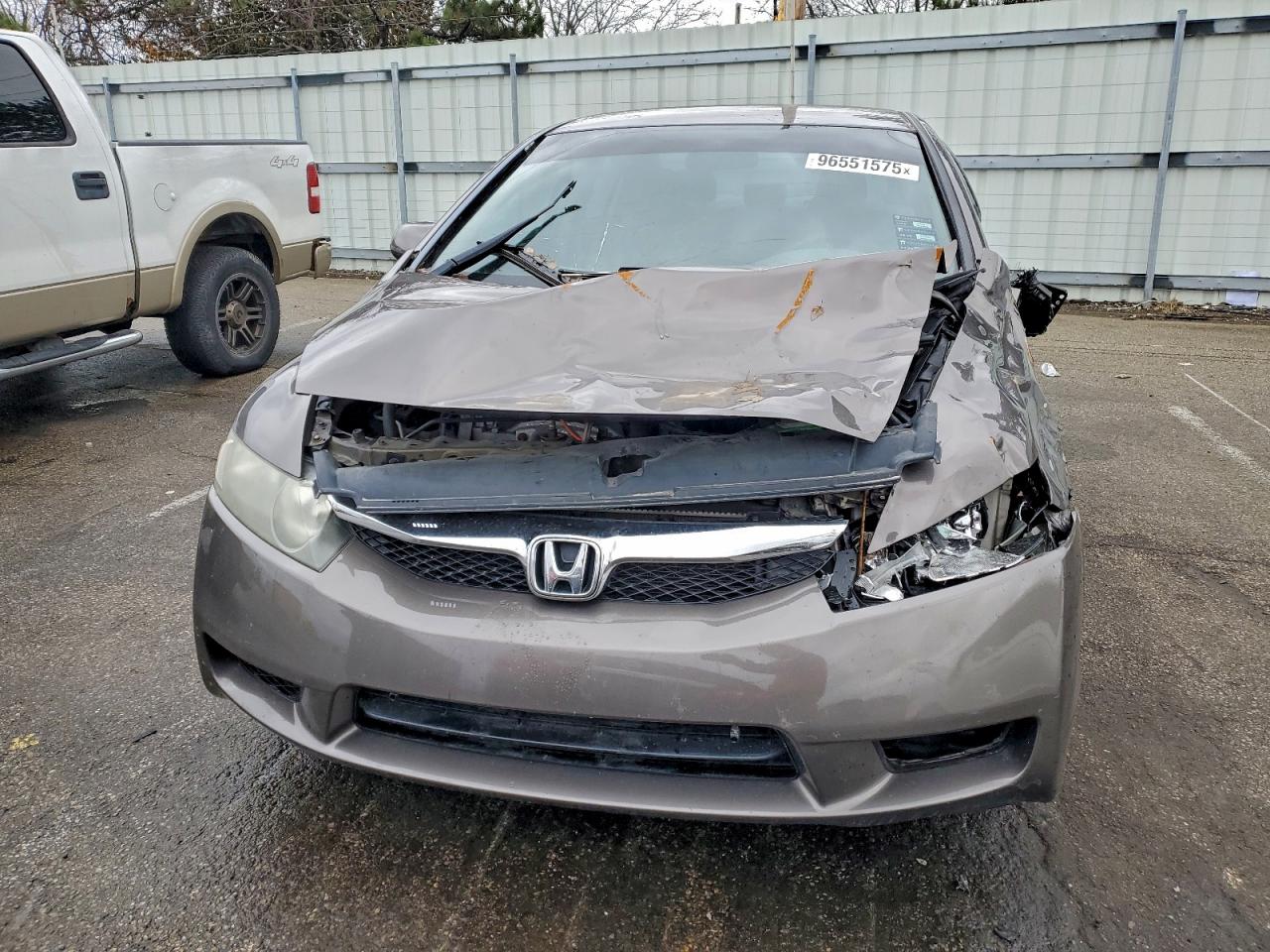 2011 HONDA CIVIC LX photo 5