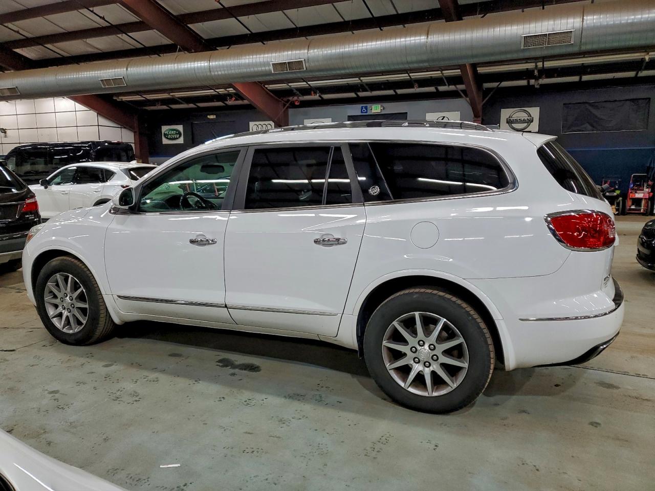 2016 BUICK ENCLAVE photo 2