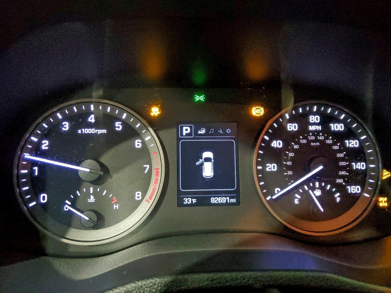 2018 HYUNDAI TUCSON SE photo 9