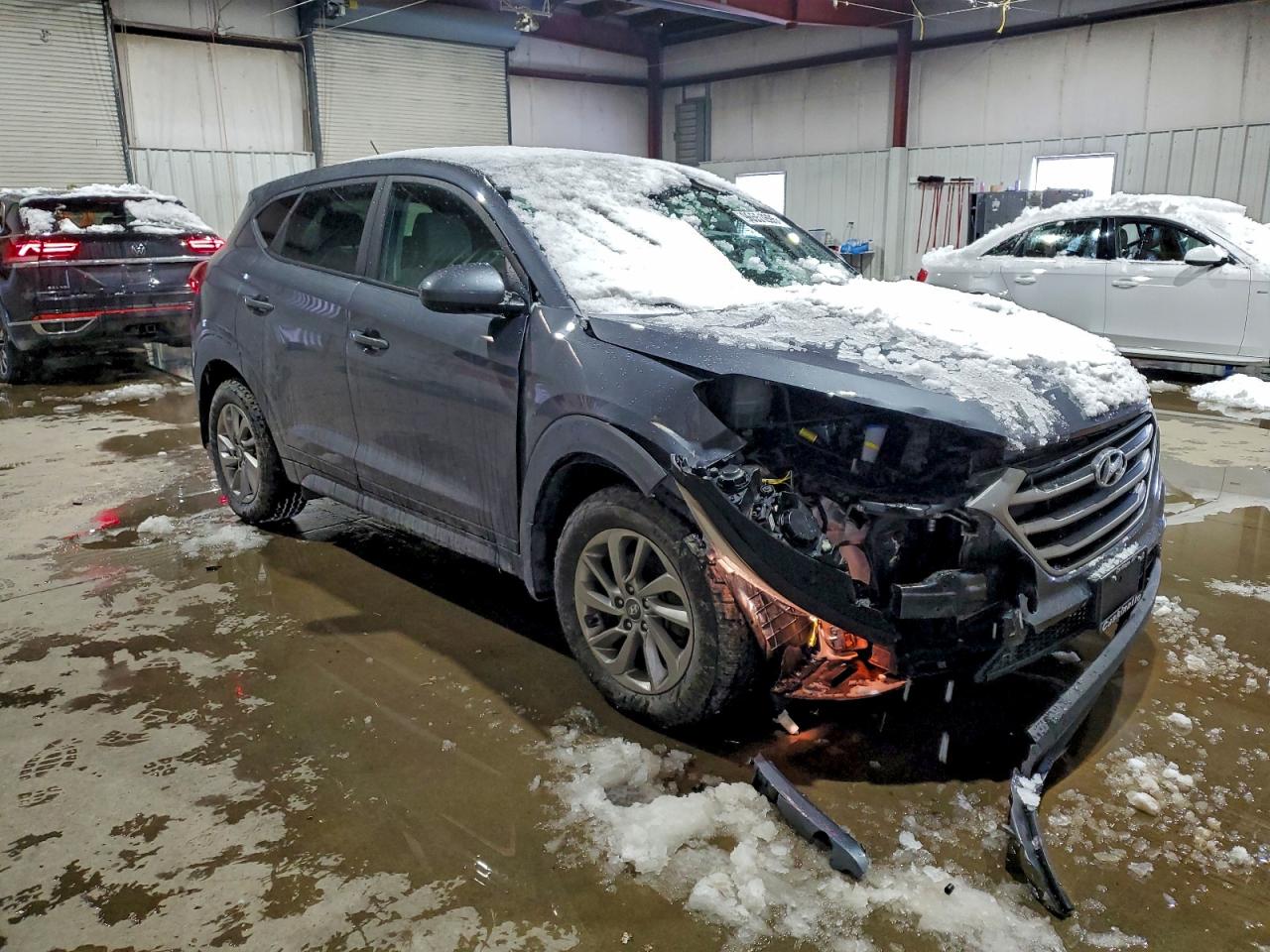 2018 HYUNDAI TUCSON SE photo 4